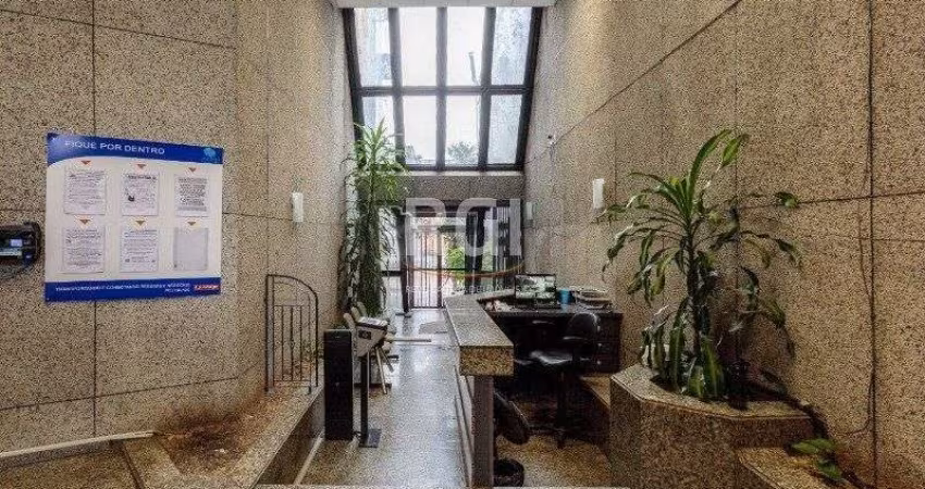 Predio para Venda - 1024m², 0 dormitórios, 9 vagas - São João