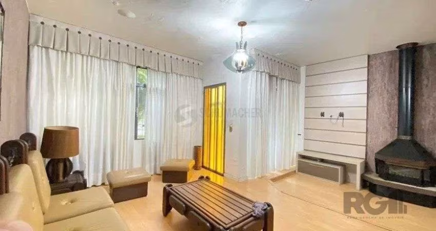Casa de 2 dormitórios no bairro Sarandi