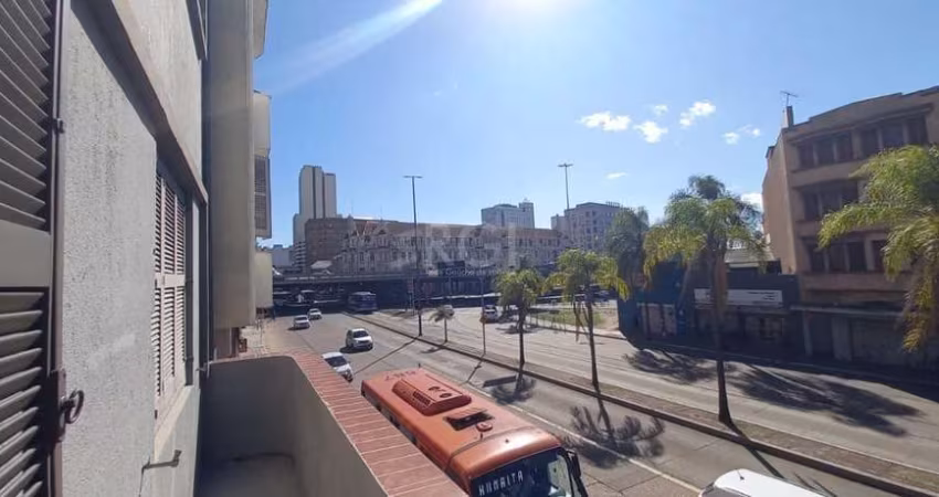Predio para Venda - 300m², 0 dormitórios, Floresta