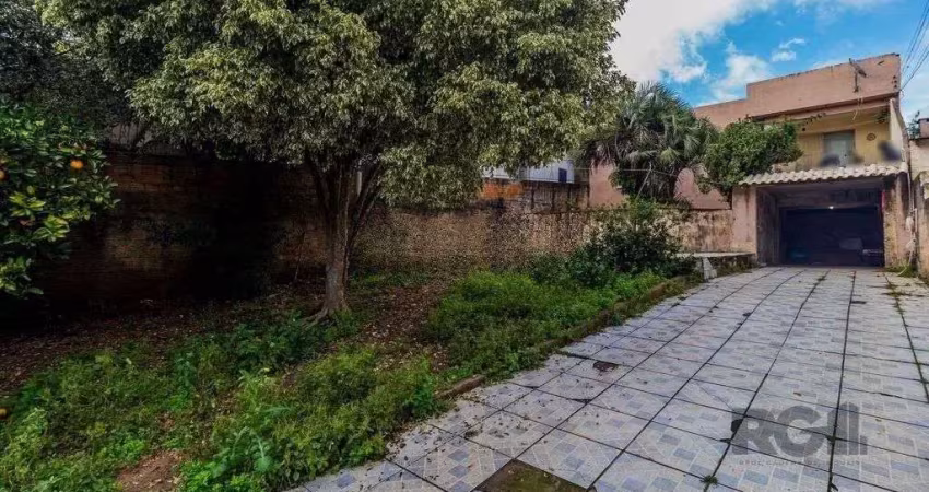 Casa com 2 quartos à venda na Beco Antônio Nunes Vicente, 213, Lomba do Pinheiro, Porto Alegre