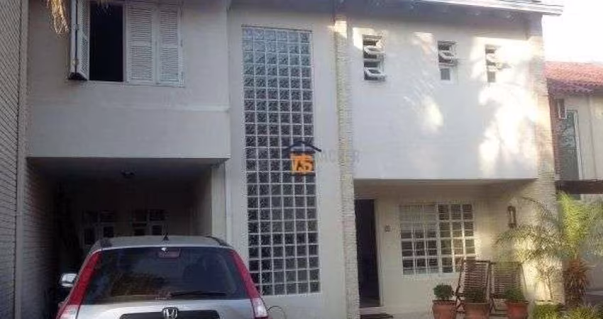 Casa para Venda - 300m², 3 dormitórios, sendo 1 suites, 3 vagas - Jardim Isabel