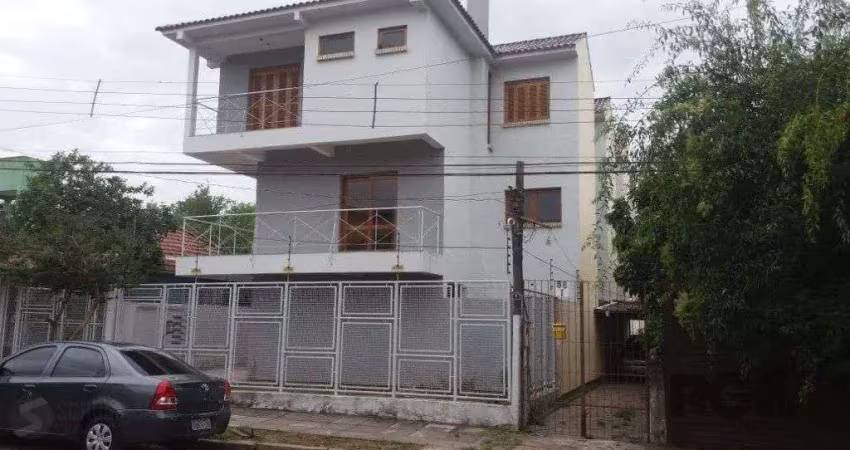 Casa com 3 quartos à venda na Rua Jamil Antônio José, 100, Nonoai, Porto Alegre