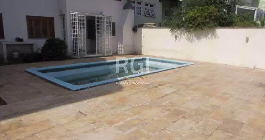 Casa Condominio para Venda - 383.4m², 5 dormitórios, sendo 2 suites, 3 vagas - Nonoai