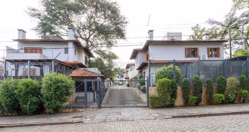 Casa em condomínio para Venda com 4 dormitórios, sendo 1 suites e 4 vagas no bairro Ipanema