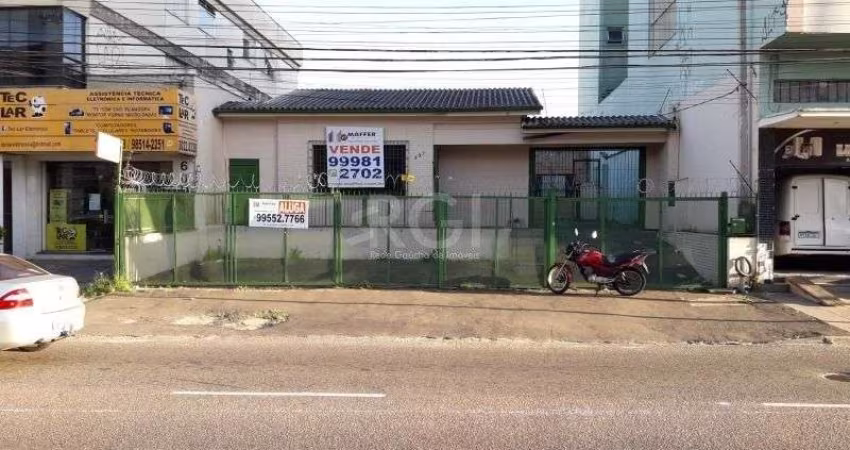 Casa para Venda - 220m², 3 dormitórios, 2 vagas - Passo da Areia
