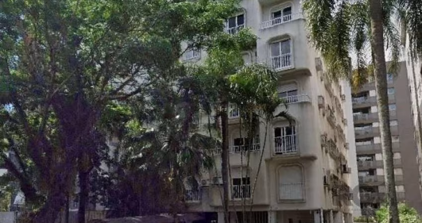 Excelente apartamento de 148m² com 3 dormitórios sendo 1 suíte e 2 vagas.