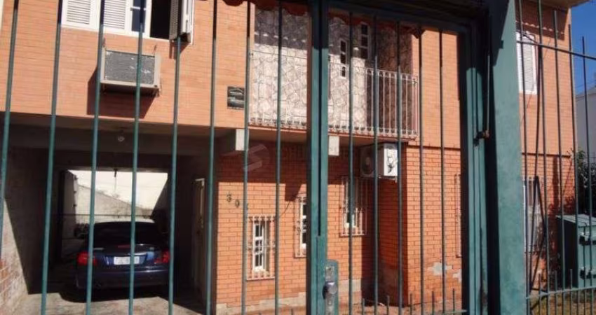 Casa para Venda - 170m², 3 dormitórios, sendo 1 suites, Camaquã
