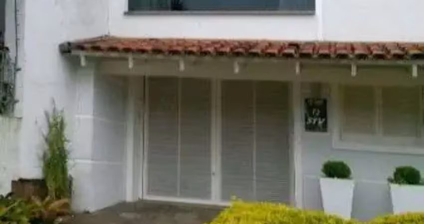 Casa em porto alegre, no bairro ipanema, com 4 dormitório(s), e 4 banheiros, à venda.