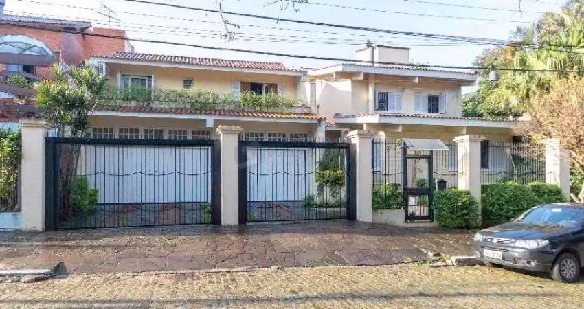 Casa para Venda - 420m², 5 dormitórios, sendo 2 suites, 6 vagas - Nonoai