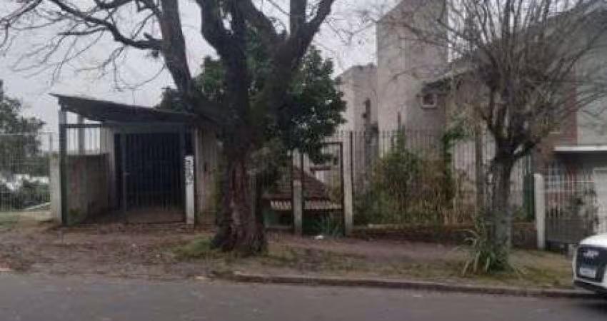 Terreno em Porto Alegre, no bairro Ipanema, à venda.
