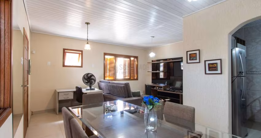 Casa para Venda - 150m², 3 dormitórios, 1 vaga - Camaquã
