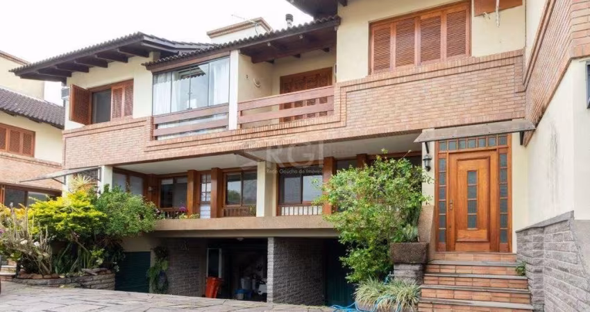 Casa Condominio para Venda - 215.81m², 4 dormitórios, sendo 1 suites, 2 vagas - Tristeza