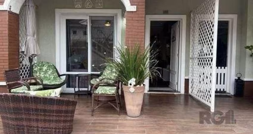 Casa em Condomínio em Marina