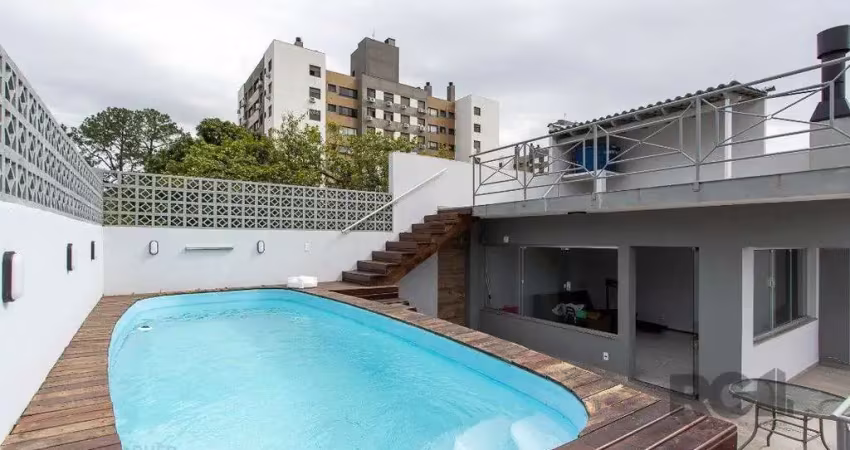 Casa com 3 quartos à venda na Rua Doutor Barcelos, 2209, Tristeza, Porto Alegre