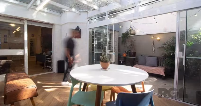 Apartamento com 2 quartos à venda na Avenida Coronel Lucas de Oliveira, 520, Petrópolis, Porto Alegre