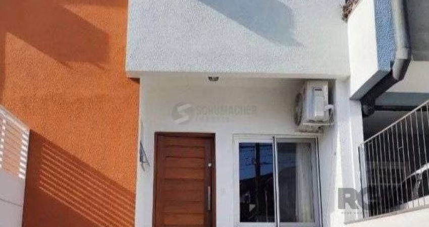 Casa para Venda - 178.4m², 3 dormitórios, sendo 1 suites, 2 vagas - Hípica
