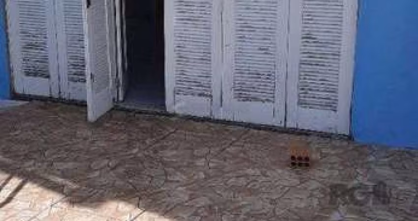 Oportunidade Imperdível: Prédio com 4 Apartamentos, Pátio e 2 Vagas de Garagem