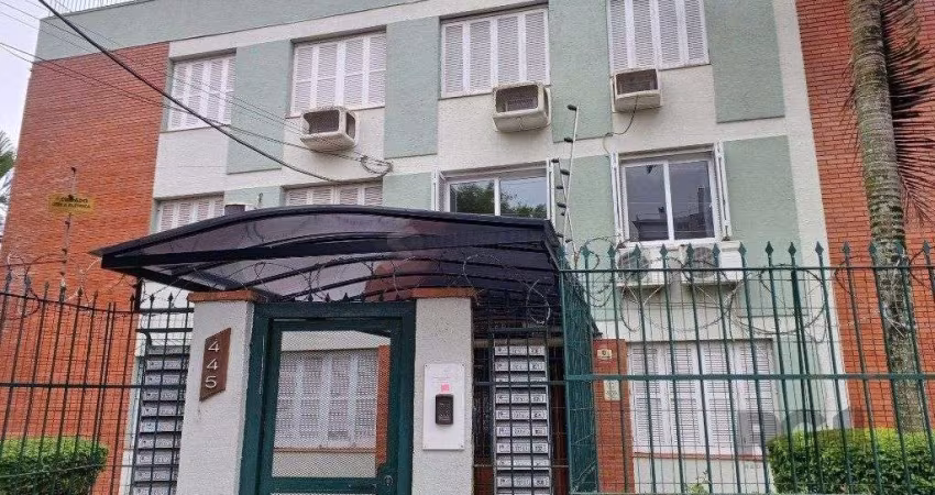 3D ensolarado e com vaga.