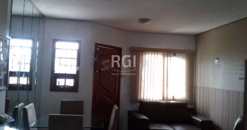 Casa para Venda - 59m², 2 dormitórios, 2 vagas - Jardim Algarve