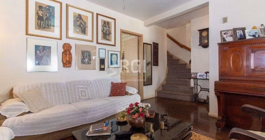 Cobertura para Venda - 240m², 3 dormitórios, sendo 1 suites, Rio Branco