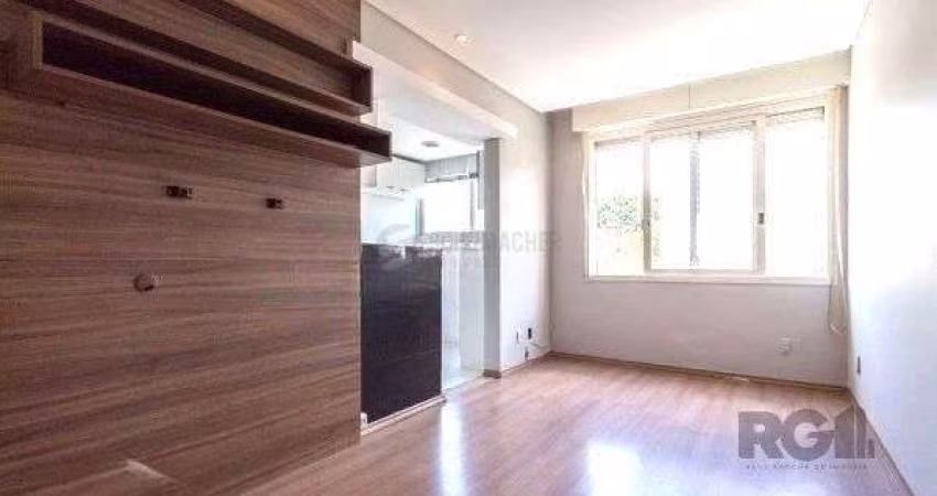 Apartamento de 2 dormitórios e vaga Desocupado