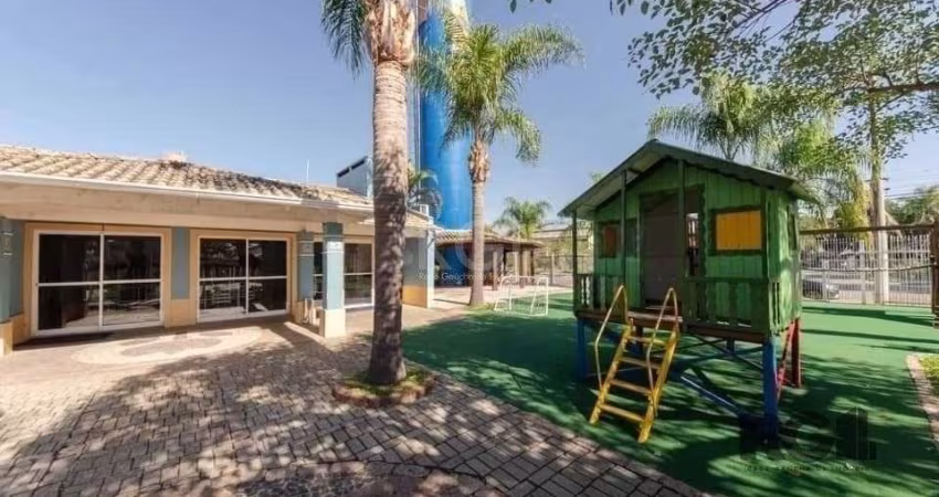 Casa em condomínio no Humaitá de 3 dormitórios vaga e infra