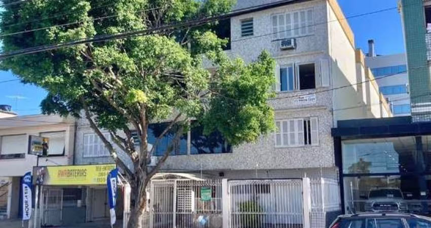 Apto de 03 dorm com box escriturado, frente, sol da manhã