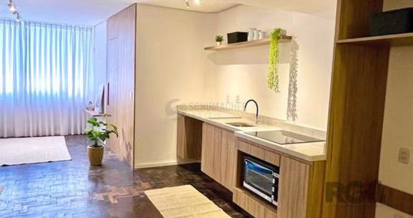 Loft Moderno e Amplo - Localização Privilegiada no Centro de Porto Alegre por R$259 mil
