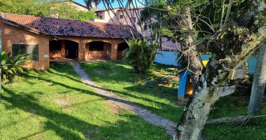 Casa Comercial para Venda / Bairro Cavalhada / Terreno 450m²
