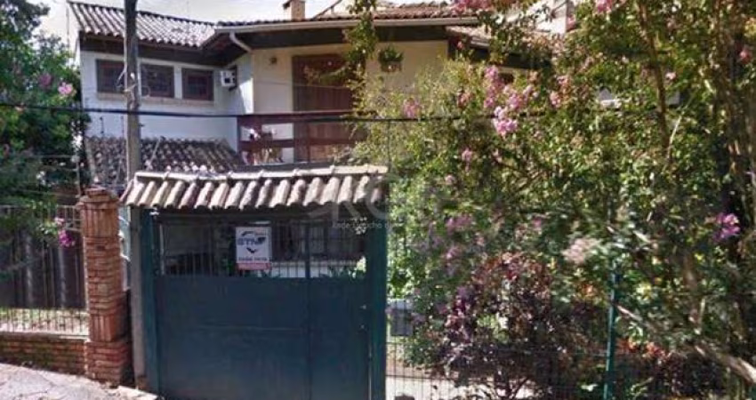 Casa para Venda - 188m², 3 dormitórios, sendo 1 suites, 2 vagas - Ipanema
