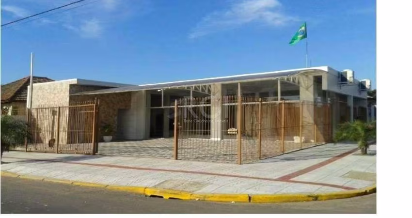 Casa Comercial para Venda - 200m², 0 dormitórios, Niterói