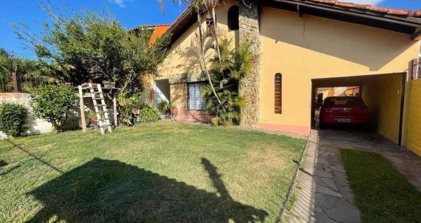 Casa para Venda - 400m², 5 dormitórios, sendo 3 suites, 4 vagas - Ipanema PORTO ALEGRE /RS