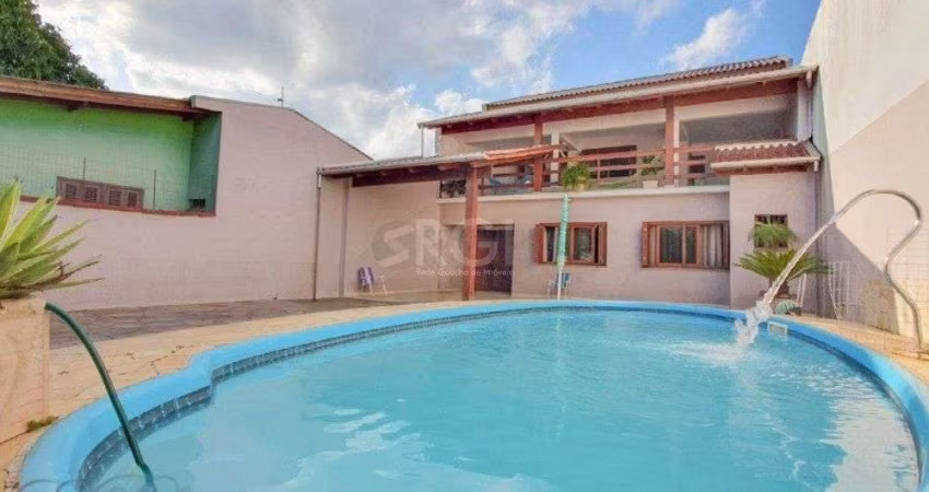 Ótima casa com 5 dormitórios no bairro Rio Branco em Canoas