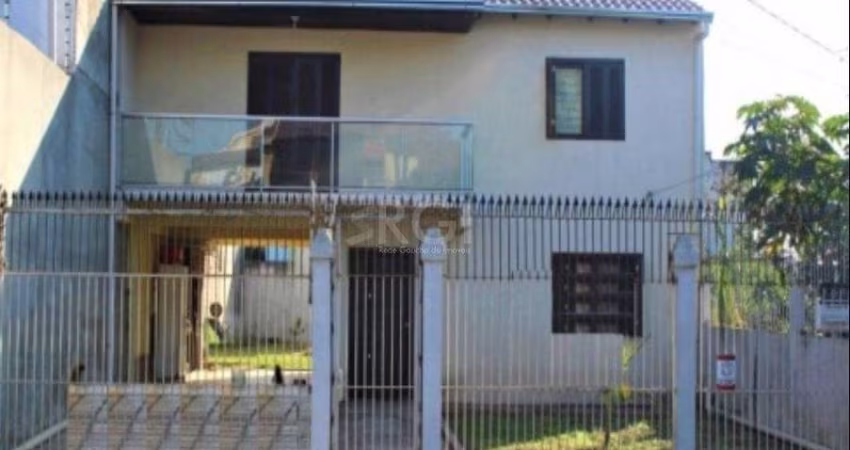 Casa para Venda - 147m², 3 dormitórios, 2 vagas - Rubem Berta