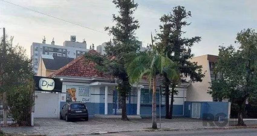 casa com 4 dormitórios no bairro Higienópolis