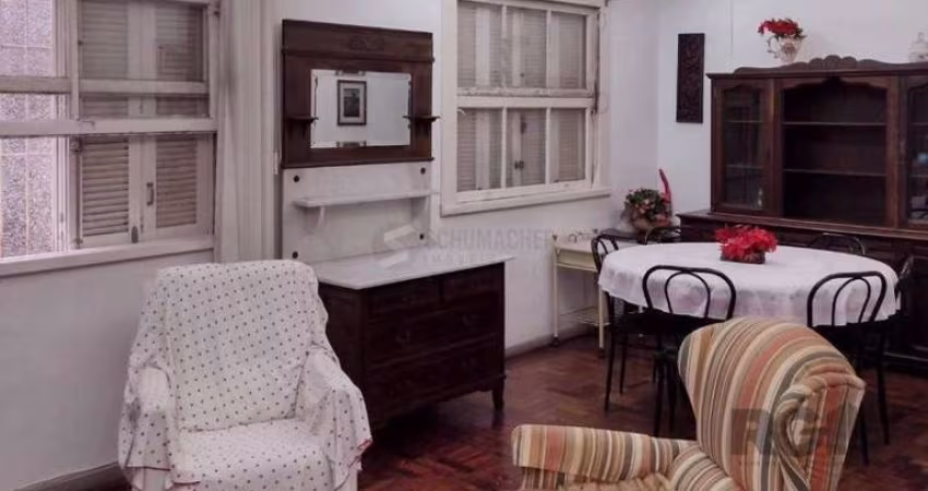 Apartamento no bairro Auxiliadora de 2 dormitórios ( 1 suíte)