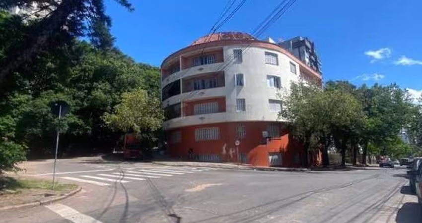 Apartamento no bairro Floresta - 3 dormitórios