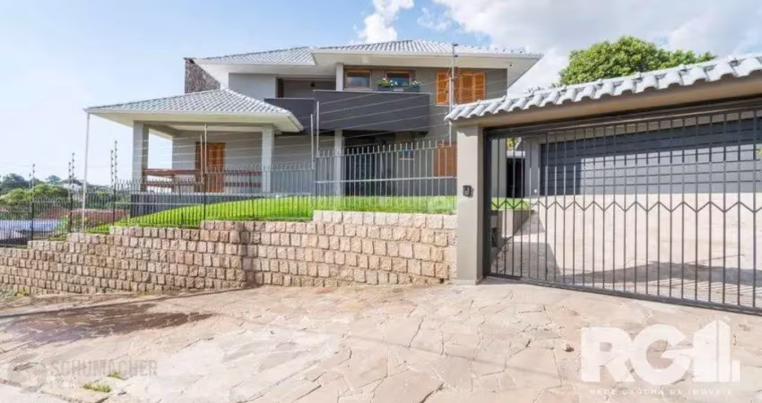 Casa com piscina, 3 dormitórios, 258m² privativos, no jardim itu.