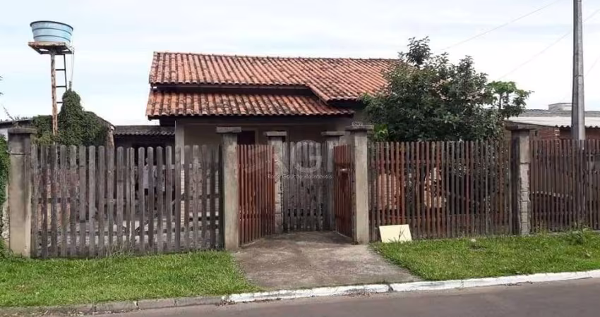 Casa para Venda - 126m², 2 dormitórios, 1 vaga - Bom Sucesso
