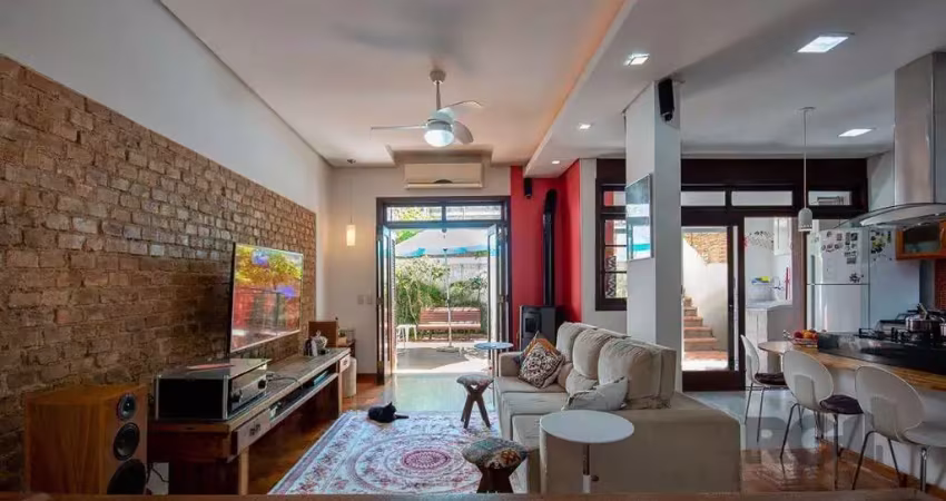 Casa com 3 quartos à venda na Rua Coronel Fernando Machado, 367, Centro Histórico, Porto Alegre