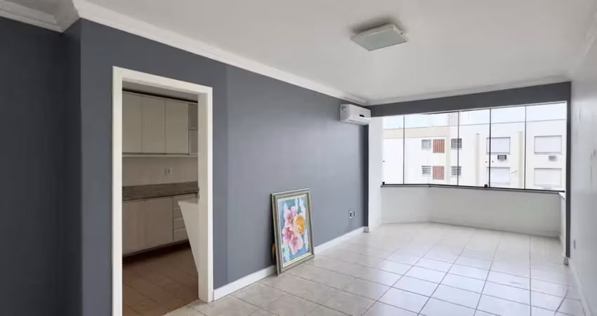 Apartamento com 2 quartos à venda na Rua Coronel Fernando Machado, 461, Centro Histórico, Porto Alegre