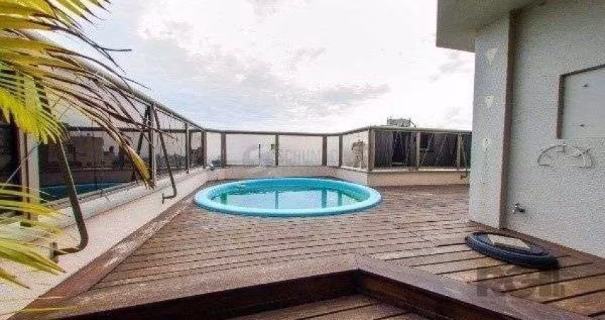 Vende-se ampla cobertura com 2 quartos transformados em 1 ampla suíte martes com closet, piscina, vista panoramica - 175m² - Auxiliadora