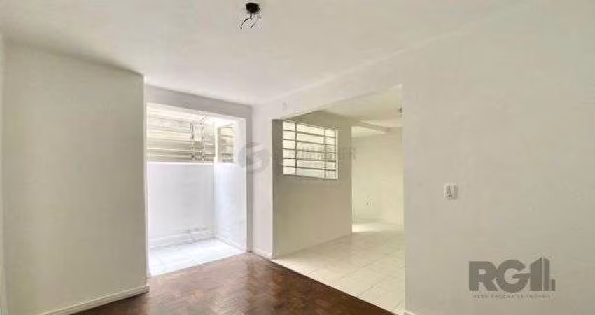 Apartamento no Praia de Belas de 2 dormitórios DESOCUPADO