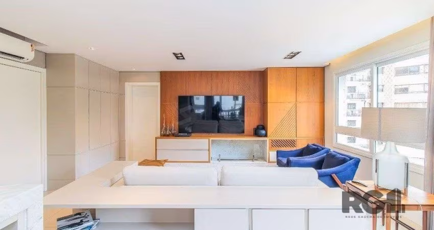 Belo Apartamento 3 quartos com suíte e 2 vagas - 136,24 m² - Petrópolis