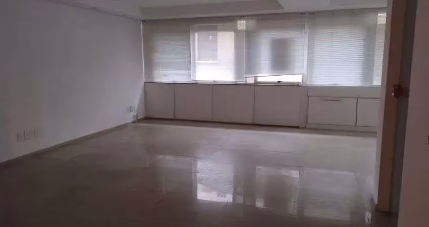 Sala comercial à venda na Rua André Puente, 538, Independência, Porto Alegre