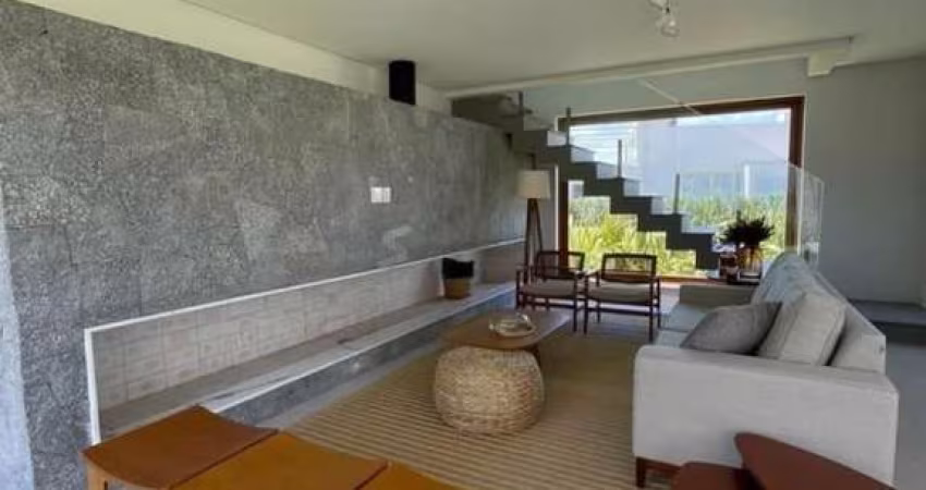 Casa em Condomínio em Centro