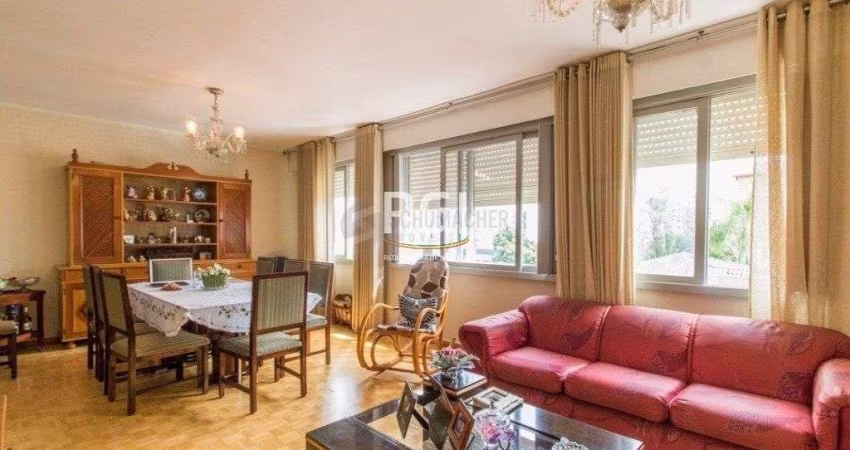 Apartamento á Venda - 140m², 3 dormitórios, sendo 1 suites, 2 vagas - São João