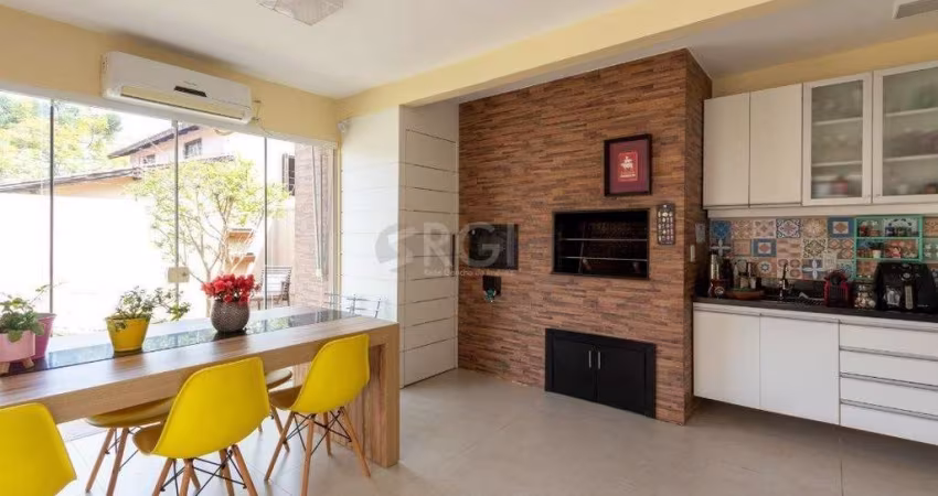 Casa Condominio para Venda - 102.9m², 3 dormitórios, sendo 1 suites, 2 vagas - Camaquã