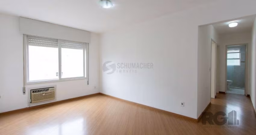 Apartamento de 2 dormitórios no Menino Deus.