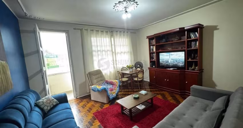 Apartamento amplo de 2 dormitórios na Cidade Baixa - Porto Alegre